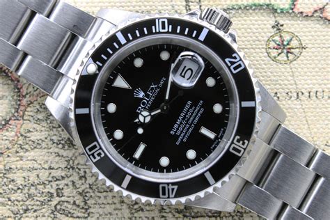 rolex 2004 submariner|Rolex Submariner model 16610.